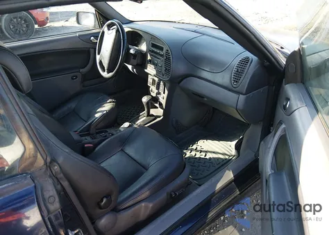 2002 Saab 9-3 Se z USA, uszkodzony, nr VIN YS3DF78K127012479